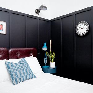 Deluxe Double Room Kitchenette